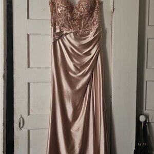 Elegant Satin Lace Evening Gown